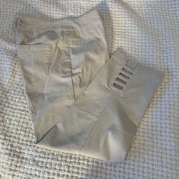 Soft Surroundings Capris Pants - Picture 3 of 5